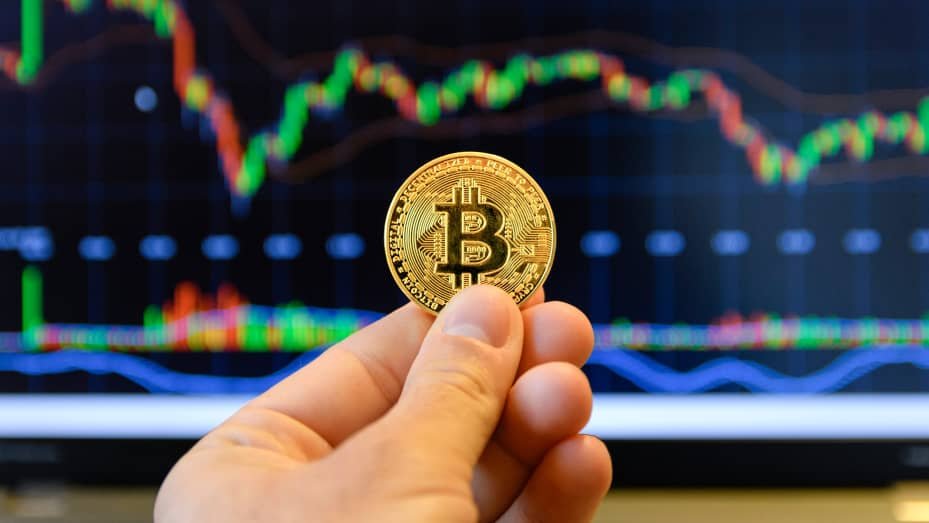 Bitcoin (BTC) Price Prediction: Bitcoin Price Faces Short-Term Risks As  Bitcoin Minetrix Presale Closes On  $1.5M
