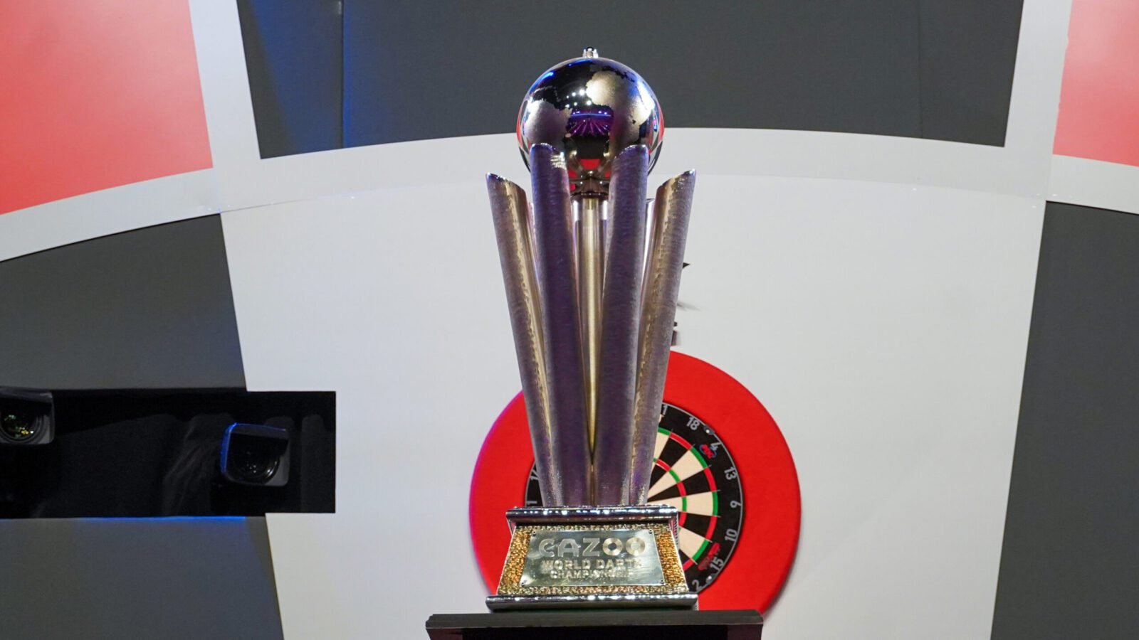 World Darts Championship 2024 Betting Tips: Cool Hand to wrap year up in style