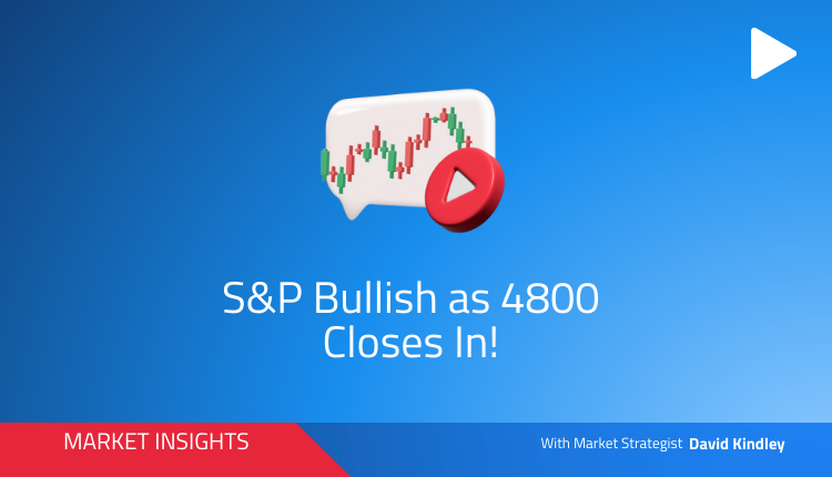 <div>S&P Charges to Record Highs</div>