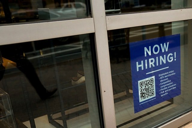 US private sector adds more jobs than expected in December