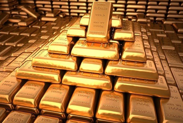 Spot Gold hits fresh record high on Fed rate cut prospects