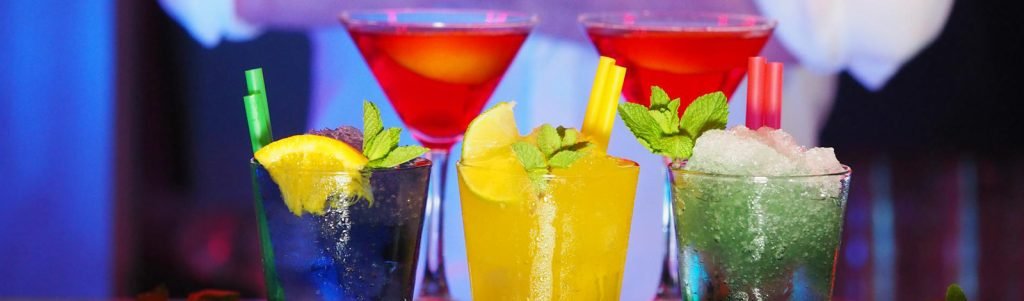 Summer Cocktails 2024: The Ultimate Guide for the Warmer Months