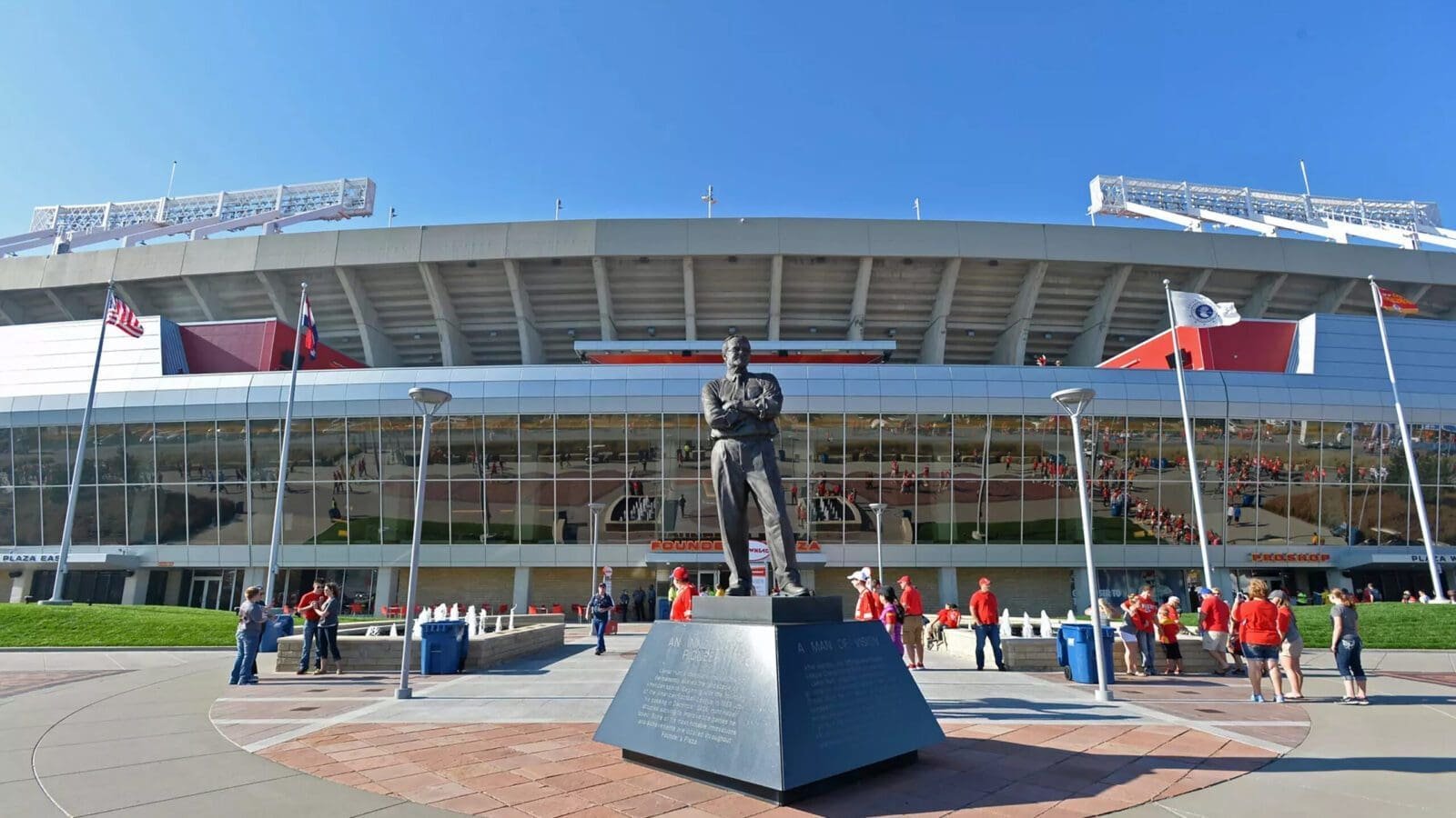 USA vs Uruguay Prediction: Should be goals in do-or-die Kansas contest for hosts