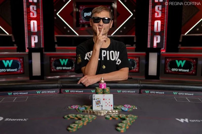 Xixiang Luo Makes History and Wins Second Bracelet in $25K High Roller H.O.R.S.E