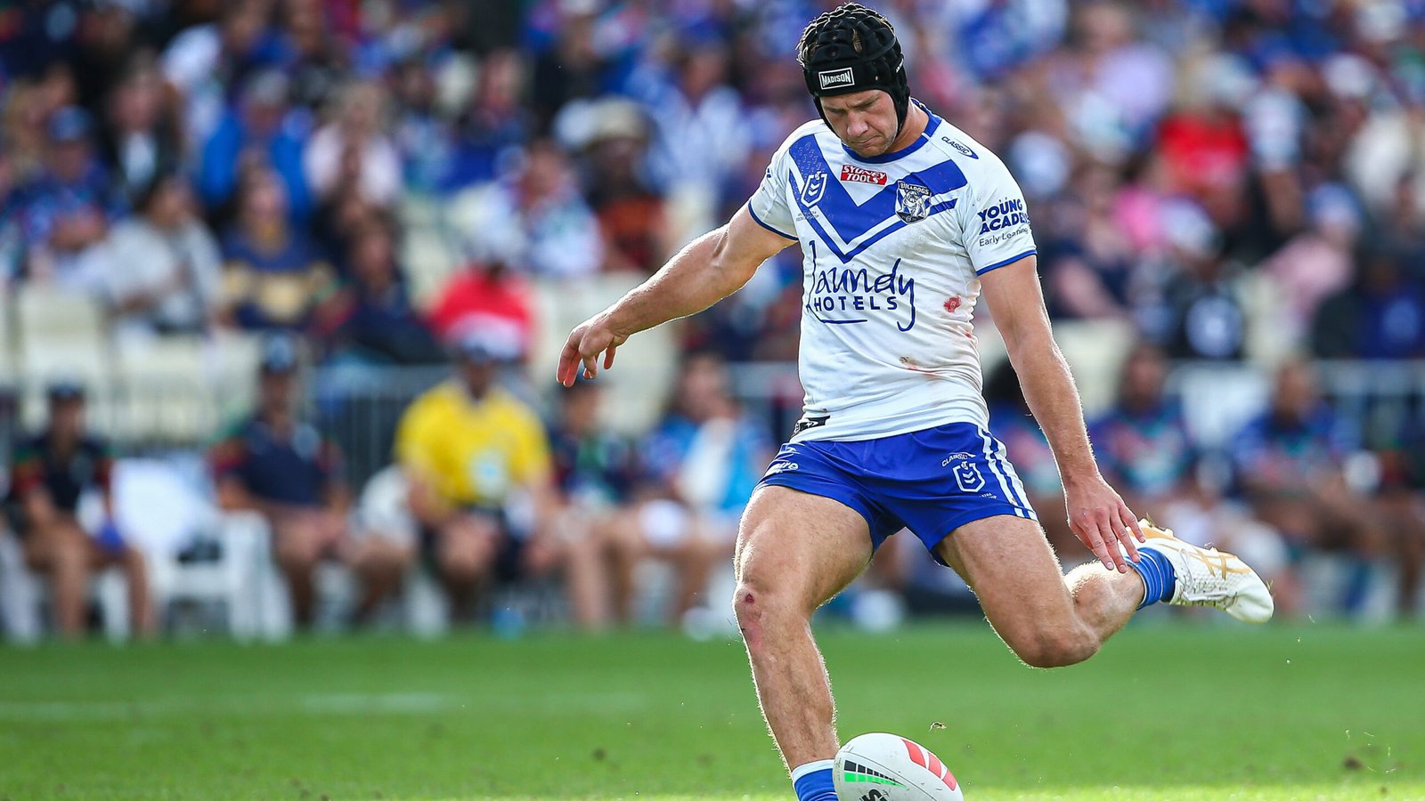 Canterbury Bulldogs vs Dolphins Predictions: Get 6/1 on the top-four chasers to edge it