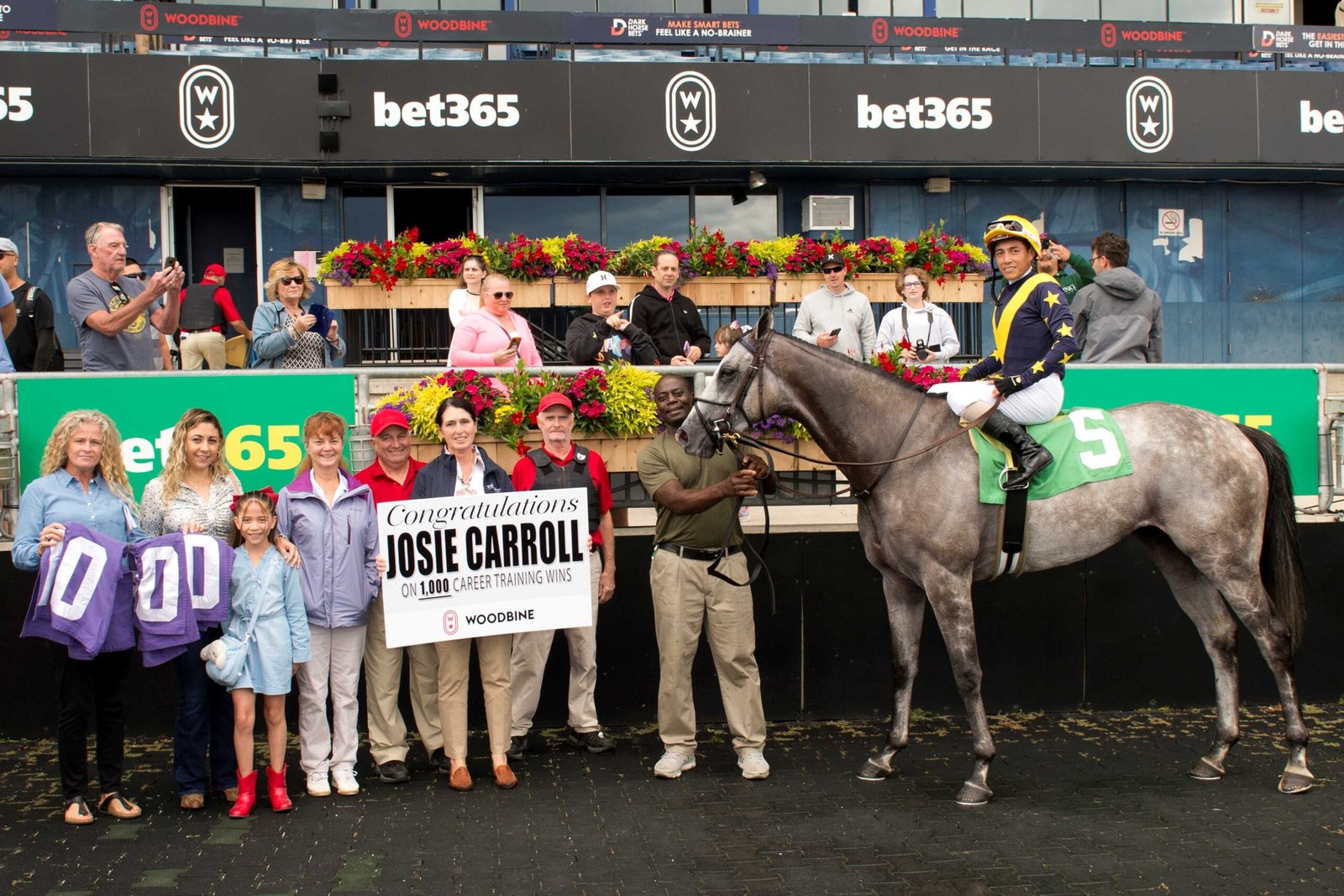 Carroll reaches 1,000 training wins