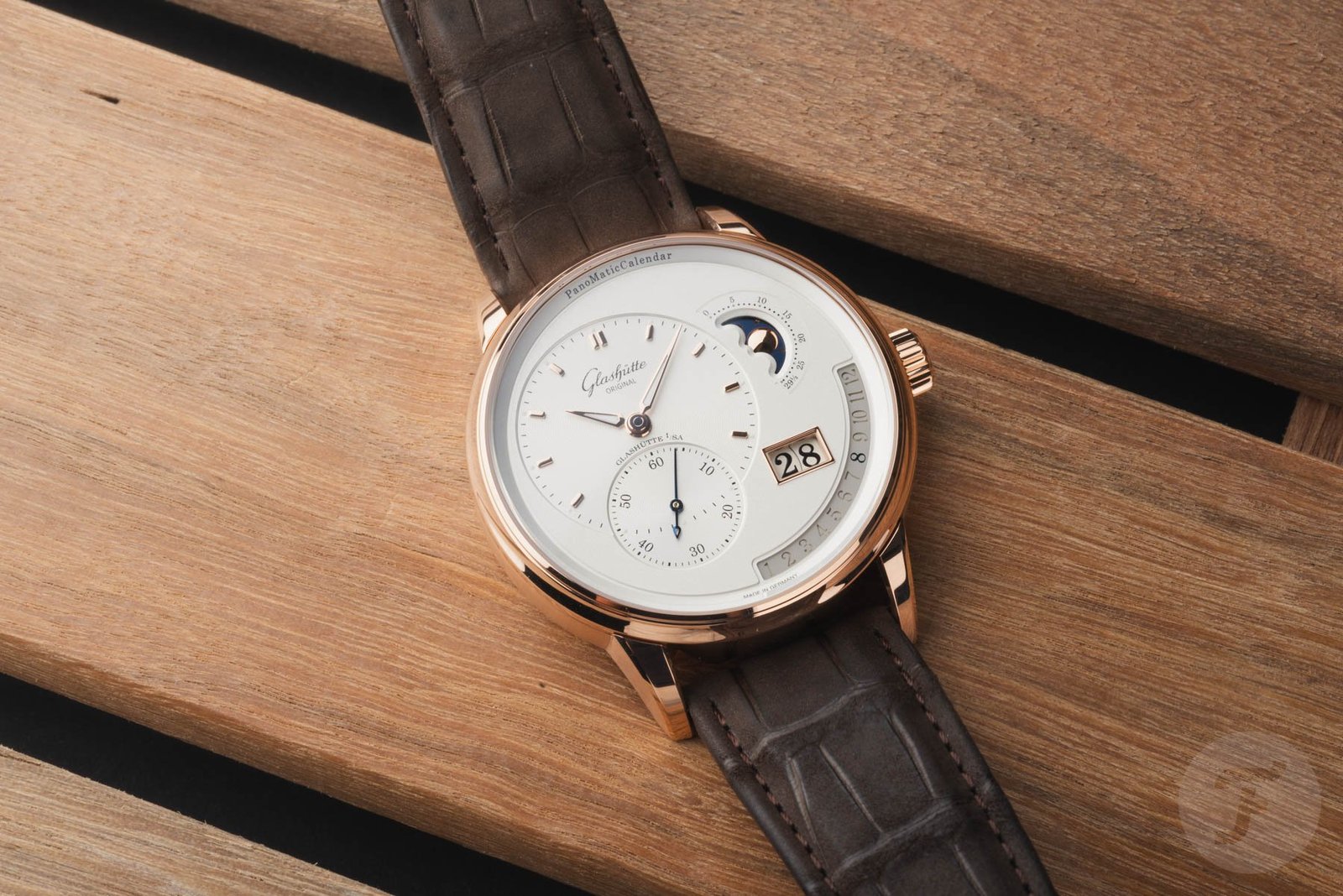 Hands On: The Glashütte Original PanoMaticCalendar