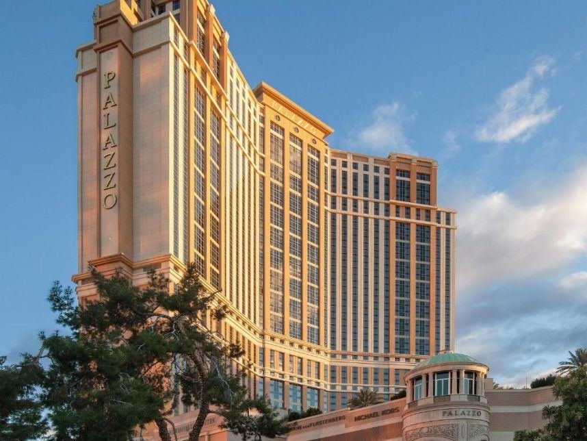 Housekeeper Allegedly Stole At Least $110K From Venetian Resort Las Vegas Guest Rooms