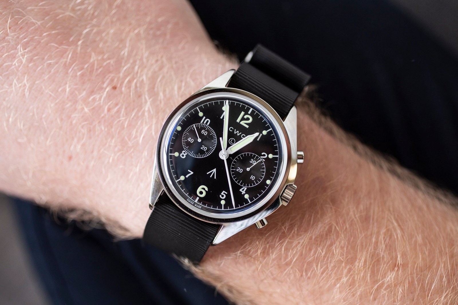 Hands-On With The New CWC 6BB-WR Chronograph