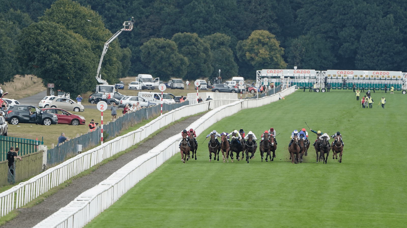 Horse Racing Tips: Blue to Thunder home for the Osbornes at Doncaster