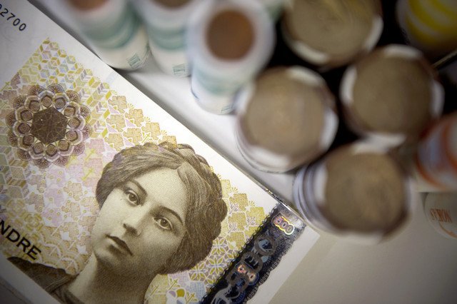 USD/NOK off 1-month high ahead of CPI, presidential debate