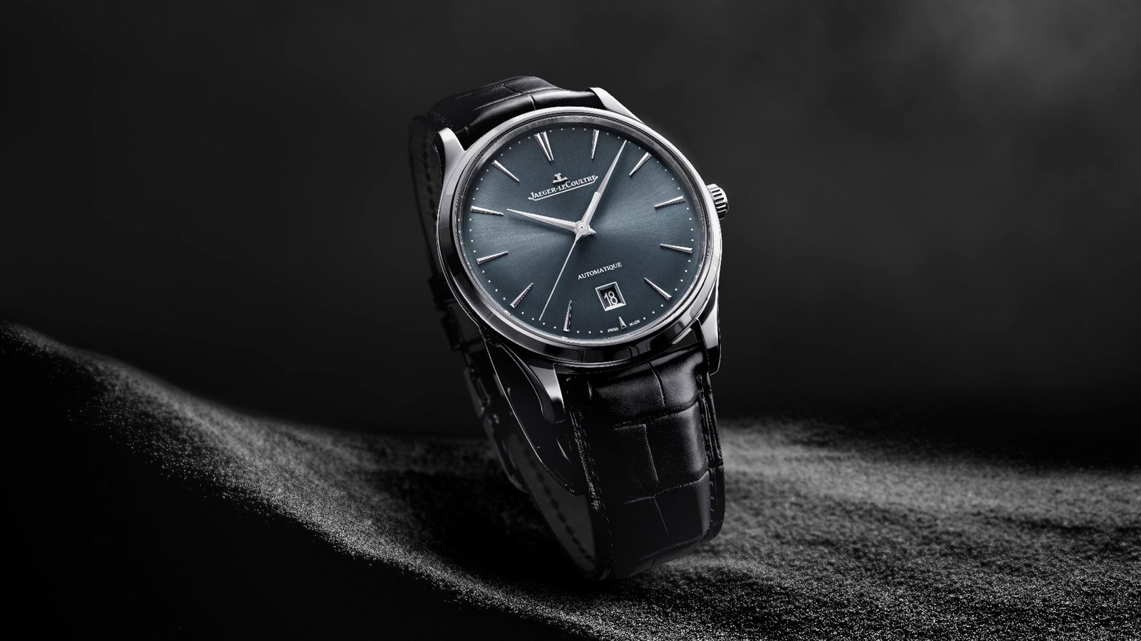 Introducing: The Jaeger-LeCoultre Master Ultra Thin Date With A Modern Blue-Gray Dial