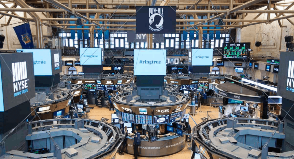 Enterprise Products Partners announces $0.525 dividend