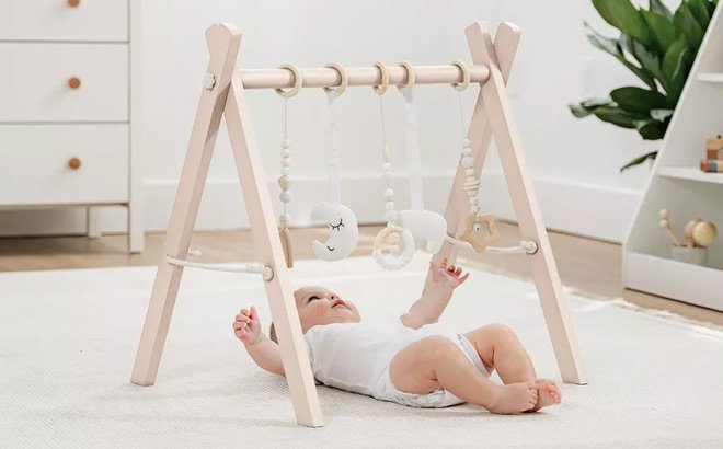 <div>Target Deal Of The Day: Up to 40% Off Baby Gear & Clothing</div>