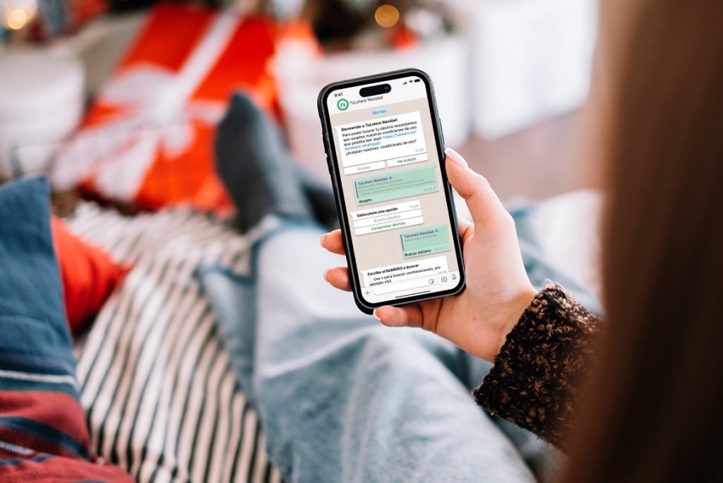 Nuevo servicio de TuLotero: Busca, compra o comprueba tu lotería de Navidad WhatsApp