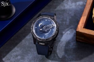 Hands On: Ulysse Nardin Freak One Navy Blue