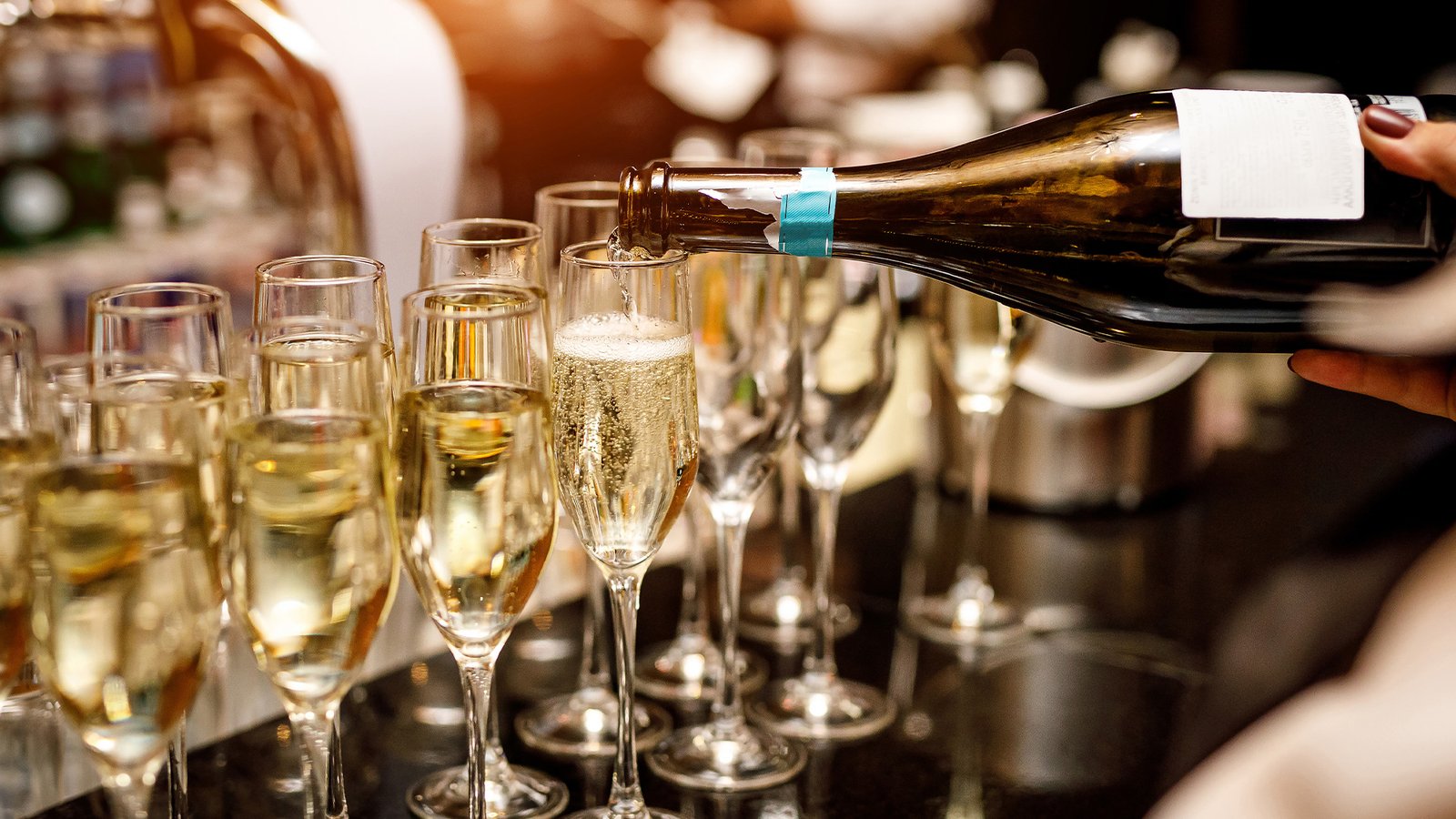 We Asked 10 Wine Professionals: Which Champagne Offers the Best Bang for Your Buck? (2024)