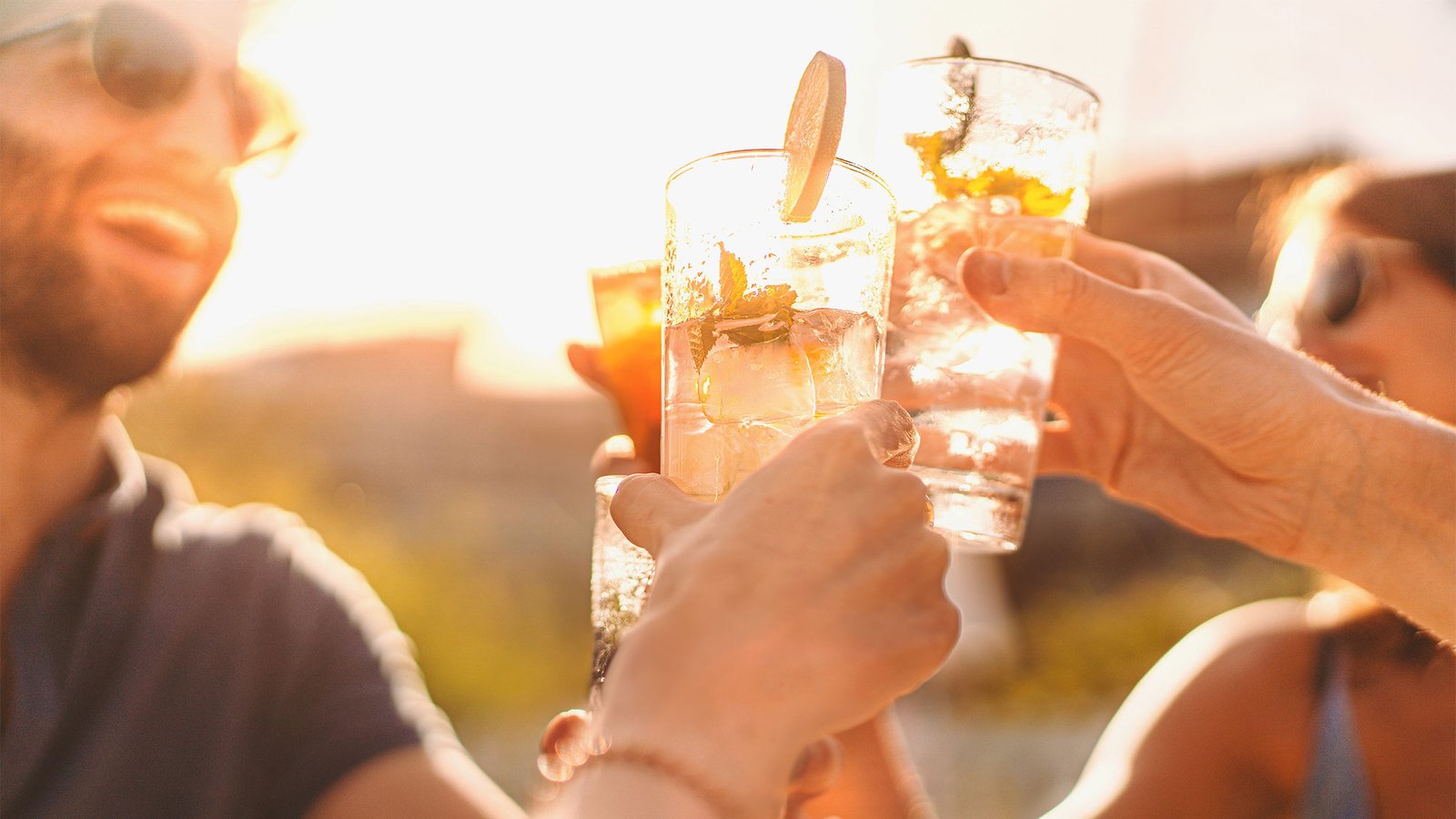 New Congressionally-Funded Report Maintains Benefits of Moderate Drinking